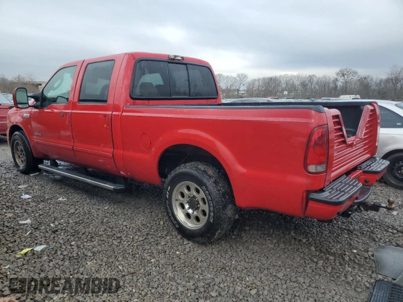 2006 Ford Super Duty F-250 XL with VIN 1FTSW20P36EA35904, listed as a Copart auction lot 43701275 with 204,676 mi miles and Salvage Title. Bid and sale history available at carsss.com. Image 2.