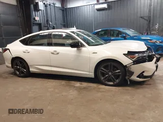2024 Acura Integra w/A-Spec Package z VIN 19UDE4H32RA021255, wystawiony jako IAAI lot #42414165 z przebiegiem 11 120 mil mil oraz . Historia ofert i sprzedaży dostępna na DreamBid. Obrazek 13.