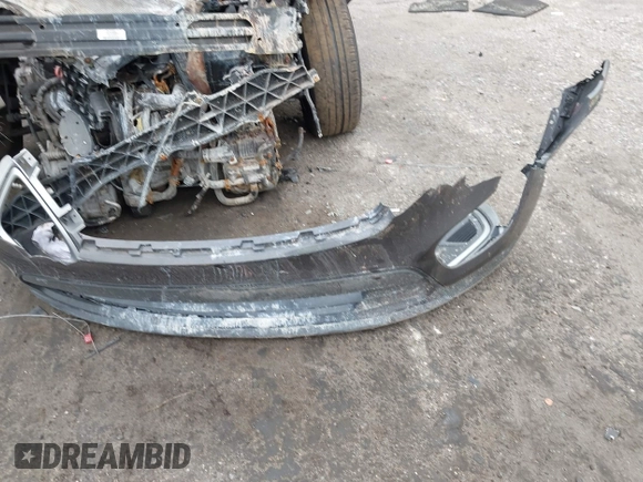 2017 Kia Sorento LX z VIN 5XYPG4A35HG204955, wystawiony jako IAAI lot #41966406 z przebiegiem Nie podano mil oraz . Historia ofert i sprzedaży dostępna na DreamBid. Obrazek 11.