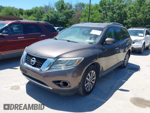 2015 Nissan Pathfinder SV with VIN 5N1AR2MN9FC673089, listed as a IAAI auction lot 42252431 with Not provided miles and . Bid and sale history available at DreamBid. Image 17.