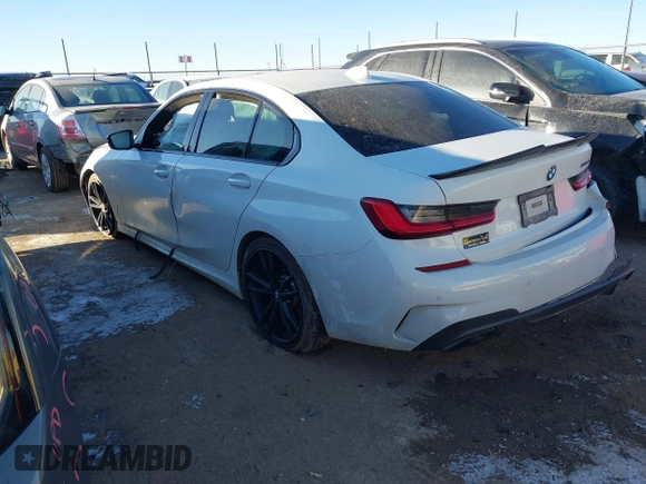 2020 BMW 3 Series M340i with VIN 3MW5U7J05L8B44426, listed as a IAAI auction lot 41299762 with 81,020 mi miles. Bid and sale history available at carsss.com. Image 3.