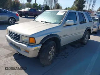1997 Honda Passport z VIN 4S6CM58V4V4409765, wystawiony jako IAAI lot #41792688 z przebiegiem 124 222 mil mil oraz . Historia ofert i sprzedaży dostępna na DreamBid. Obrazek 2.