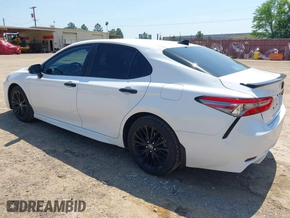 2019 Toyota Camry LE z VIN 4T1B11HK6KU266275, wystawiony jako IAAI lot #41978900 z przebiegiem 84 202 mil mil oraz . Historia ofert i sprzedaży dostępna na DreamBid. Obrazek 3.
