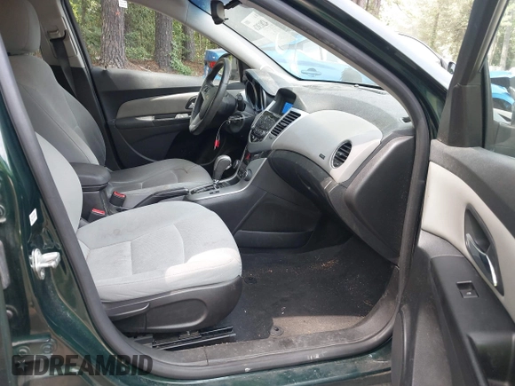 2014 Chevrolet Cruze 1LT with VIN 1G1PC5SB9E7156806, listed as a IAAI auction lot 42813826 with 140,573 mi miles and . Bid and sale history available at DreamBid. Image 5.
