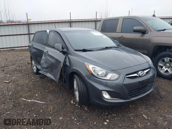 2012 Hyundai Accent SE with VIN KMHCU5AE9CU013458, listed as a IAAI auction lot 41475986 with 88,592 mi miles. Bid and sale history available at carsss.com. Image 1.