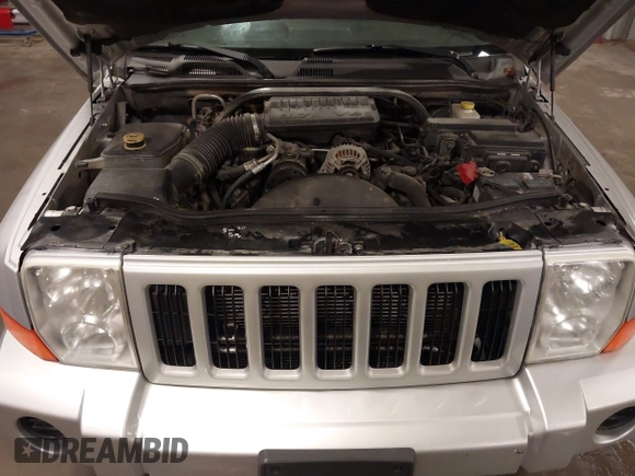 2006 Jeep Commander с VIN 1J8HG48K76C221543, выставлен на аукционе IAAI как лот 42310672 с пробегом 208 643 миль миль и . История ставок и продаж доступна на DreamBid. Изображение 10.