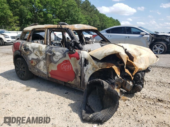 2019 MINI Countryman Cooper with VIN WMZYS7C58K3J05013, listed as a Copart auction lot 57334045 with Not provided miles and Non repairable. Bid and sale history available at DreamBid. Image 4.