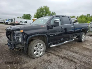 2020 Chevrolet Silverado 3500HD LTZ z VIN 1GC4YUEY9LF320967, wystawiony jako Copart lot #57058625 z przebiegiem 29 674 mil mil oraz Szkody całkowita. Historia ofert i sprzedaży dostępna na DreamBid. Obrazek 1.