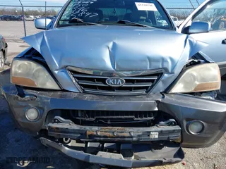 2008 Kia Sorento EX with VIN KNDJD736385772847, listed as a IAAI auction lot 41320746 with 161,942 mi miles. Bid and sale history available at carsss.com. Image 10.