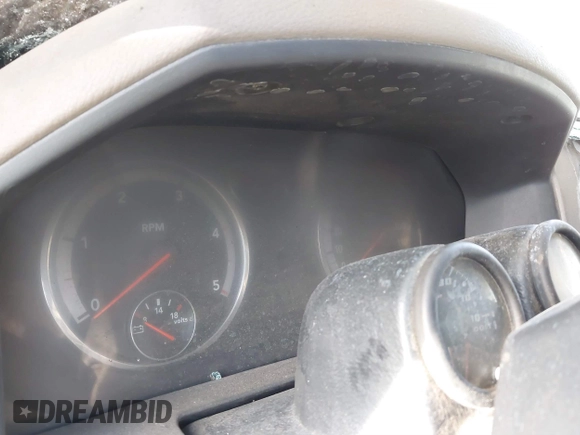 2012 Ram 2500 ST z VIN 3C6UD5HL0CG181853, wystawiony jako IAAI lot #41603748 z przebiegiem Nie podano mil oraz . Historia ofert i sprzedaży dostępna na DreamBid. Obrazek 7.