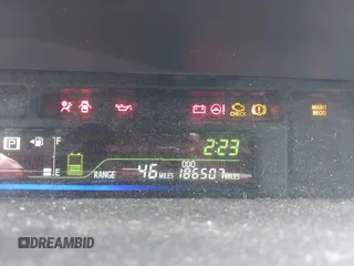 2017 Toyota Prius v Two with VIN JTDZN3EUXHJ063005, listed as a IAAI auction lot 42007228 with 186,507 mi miles. Bid and sale history available at carsss.com. Image 15.