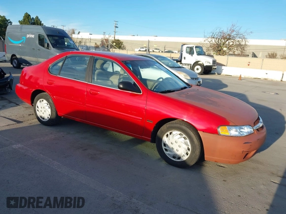 2001 Nissan Altima GXE with VIN 1N4DL01DX1C166896, listed as a IAAI auction lot 41335212 with 163,236 mi miles. Bid and sale history available at carsss.com. Image 1.