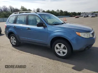 2010 Subaru Forester X with VIN JF2SH6BC2AH916680, listed as a Copart auction lot 62546615 with 92,632 mi miles and Clean title. Bid and sale history available at DreamBid. Image 4.