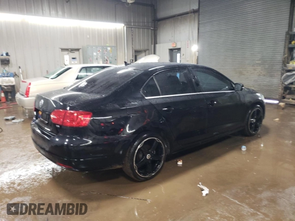 2013 Volkswagen Jetta TDI w/Premium with VIN 3VWLL7AJ7DM243504, listed as a Copart auction lot 47848045 with 101,811 mi miles and Salvage title. Bid and sale history available at DreamBid. Image 3.