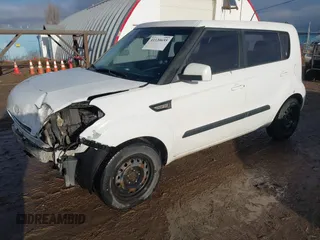 2012 Kia Soul with VIN KNDJT2A51C7375070, listed as a IAAI auction lot 41120655 with 138,867 mi miles. Bid and sale history available at carsss.com. Image 18.