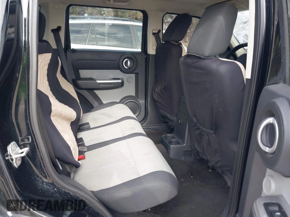 2007 Dodge Nitro SLT with VIN 1D8GU58K97W583862, listed as a IAAI auction lot 41378801 with 227,713 mi miles. Bid and sale history available at carsss.com. Image 8.