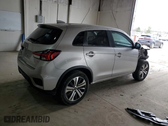 2021 Mitsubishi Outlander SE with VIN JA4APVAUXMU025835, listed as a Copart auction lot 50597345 with 86,866 mi miles and Salvage title. Bid and sale history available at DreamBid. Image 3.