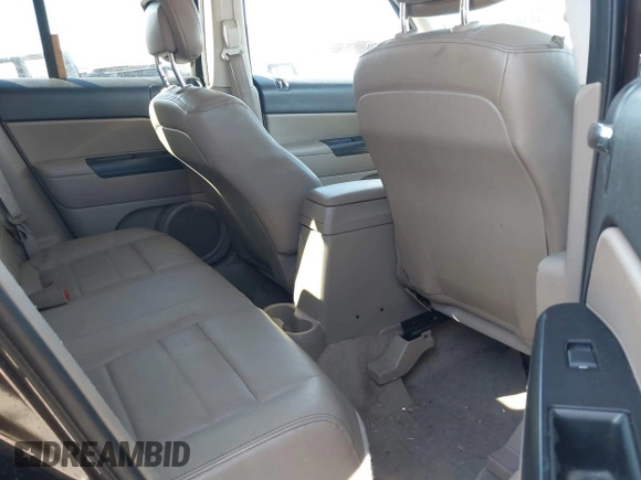 2014 Jeep Patriot High Altitude with VIN 1C4NJPFA7ED851059, listed as a IAAI auction lot 41306629 with 156,270 mi miles and . Bid and sale history available at carsss.com. Image 8.