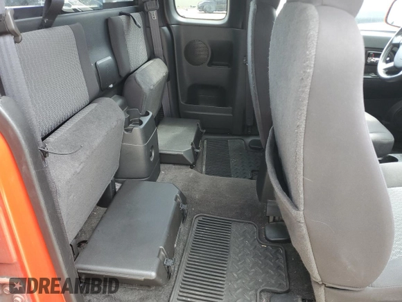 2012 Chevrolet Colorado z VIN 1GCJTDFE7C8135228, wystawiony jako Copart lot #56112115 z przebiegiem 93 728 mil mil oraz Szkoda całkowita • Salvage title. Historia ofert i sprzedaży dostępna na DreamBid. Obrazek 10.