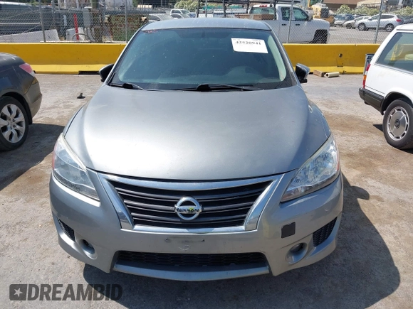 2013 Nissan Sentra SR z VIN 3N1AB7AP7DL617653, wystawiony jako IAAI lot #42520941 z przebiegiem 182 099 mil mil oraz . Historia ofert i sprzedaży dostępna na DreamBid. Obrazek 6.