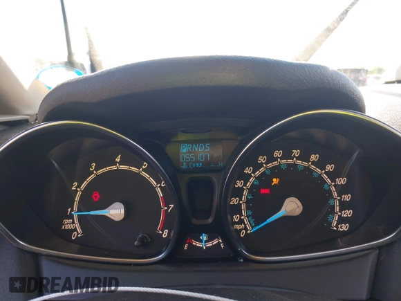 2019 Ford Fiesta SE z VIN 3FADP4BJ2KM159022, wystawiony jako IAAI lot #42269813 z przebiegiem 55 107 mil mil oraz . Historia ofert i sprzedaży dostępna na DreamBid. Obrazek 7.