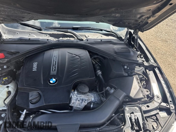 2015 BMW 4 Series 435i xDrive с VIN WBA3R5C54FK371826, выставлен на аукционе Copart как лот 53507455 с пробегом 49 780 миль миль и Списание • Salvage title. История ставок и продаж доступна на DreamBid. Изображение 7.