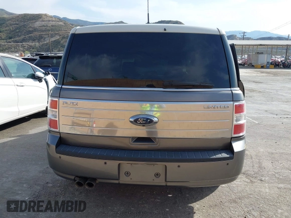 2009 Ford Flex Limited with VIN 2FMDK53C09BA26412, listed as a IAAI auction lot 41755804 with 100,575 mi miles. Bid and sale history available at carsss.com. Image 16.