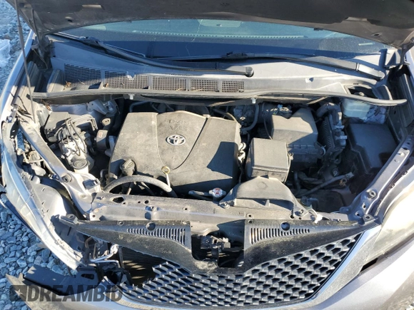 2017 Toyota Sienna SE with VIN 5TDXZ3DC1HS768654, listed as a Copart auction lot 48874735 with 246,060 mi miles and Salvage Title. Bid and sale history available at carsss.com. Image 12.