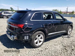 2020 Audi Q7 Premium with VIN WA1AJAF79LD011582, listed as a Copart auction lot 65798103 with 21,192 mi miles. Bid and sale history available at carsss.com. Image 3.