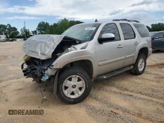 2008 Chevrolet Tahoe 3LT z VIN 1GNFK13018R148419, wystawiony jako Copart lot #56397915 z przebiegiem 295 654 mil mil oraz Szkoda całkowita • Salvage title. Historia ofert i sprzedaży dostępna na DreamBid. Obrazek 1.