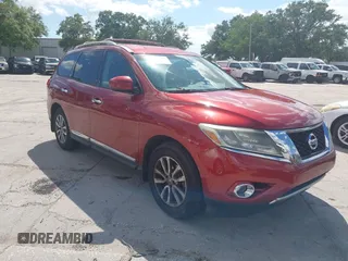 2014 Nissan Pathfinder Platinum with VIN 5N1AR2MM0EC693026, listed as a IAAI auction lot 42261095 with 132,180 mi miles and . Bid and sale history available at DreamBid. Image 1.
