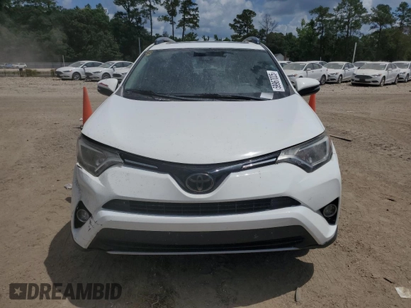 2018 Toyota RAV4 XLE with VIN JTMWFREV3JJ727033, listed as a Copart auction lot 59967025 with 145,990 mi miles and Clean title. Bid and sale history available at DreamBid. Image 5.