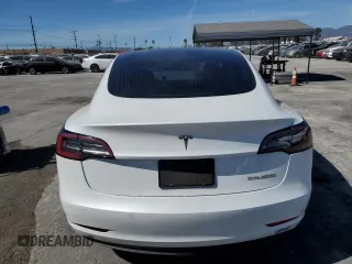 2019 Tesla Model 3 Long Range with VIN 5YJ3E1EB1KF433510, listed as a Copart auction lot 47482225 with 111,352 mi miles and Salvage Title. Bid and sale history available at DreamBid. Image 6.