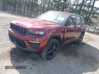 2025 Jeep Grand Cherokee Limited with VIN 1C4RJHBG3SC267325, listed as a IAAI auction lot 42051651 with 5,610 mi miles. Bid and sale history available at carsss.com. Image 2.