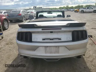 2015 Ford Mustang V6 z VIN 1FATP8EM5F5415089, wystawiony jako Copart lot #55514595 z przebiegiem 118 572 mil mil oraz Szkoda całkowita • Salvage title. Historia ofert i sprzedaży dostępna na DreamBid. Obrazek 6.