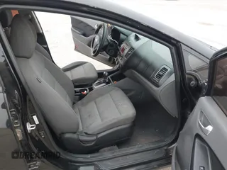 2017 Kia Forte LX with VIN 3KPFK4A78HE078892, listed as a IAAI auction lot 41435604 with 114,035 mi miles. Bid and sale history available at carsss.com. Image 5.