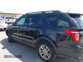 2015 Ford Explorer z VIN 1FM5K8B8XFGC30657, wystawiony jako IAAI lot #42647380 z przebiegiem Nie podano mil oraz . Historia ofert i sprzedaży dostępna na DreamBid. Obrazek 14.