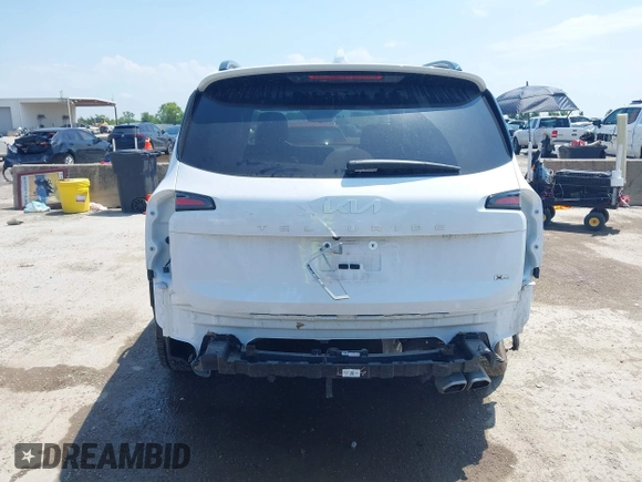 2024 Kia Telluride SX Prestige X-Pro with VIN 5XYP5DGC8RG533874, listed as a IAAI auction lot 42377392 with 11,819 mi miles and . Bid and sale history available at DreamBid. Image 16.