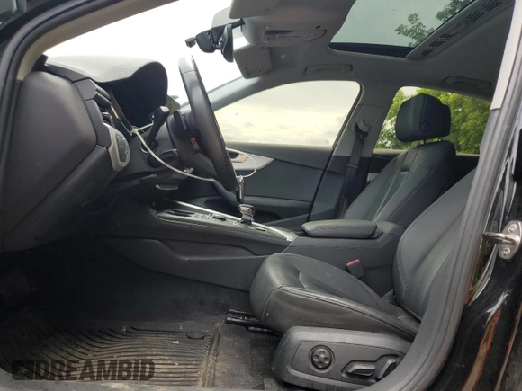 2019 Audi A4 Premium with VIN WAUGMAF41KN012339, listed as a Copart auction lot 61236005 with 142,937 mi miles and Salvage title. Bid and sale history available at DreamBid. Image 7.