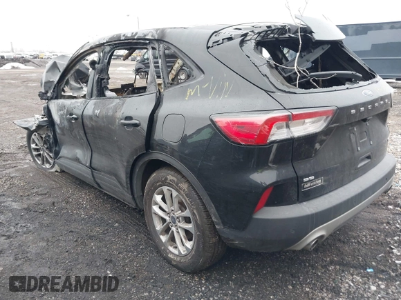 2020 Ford Escape SE z VIN 1FMCU9G69LUB18587, wystawiony jako IAAI lot #41463397 z przebiegiem Nie podano mil oraz . Historia ofert i sprzedaży dostępna na DreamBid. Obrazek 3.