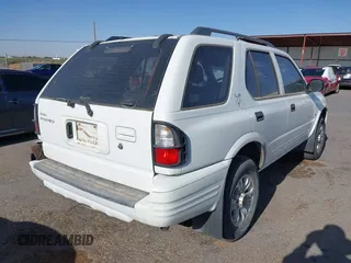 2000 Isuzu Rodeo S с VIN 4S2CK58W8Y4300441, выставлен на аукционе IAAI как лот 42271723 с пробегом 278 324 миль миль и . История ставок и продаж доступна на DreamBid. Изображение 4.