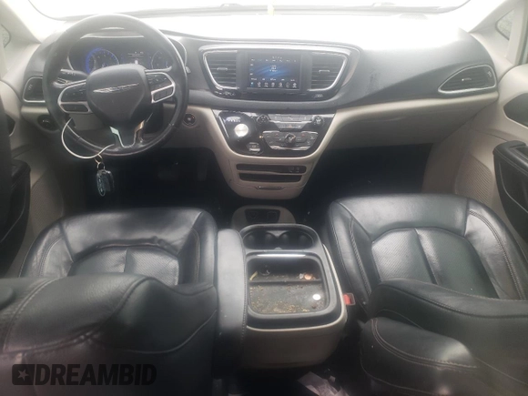 2020 Chrysler Pacifica Touring L with VIN 2C4RC1BG5LR131028, listed as a Copart auction lot 56505555 with 102,972 mi miles and Salvage title. Bid and sale history available at DreamBid. Image 8.