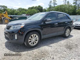 2014 Kia Sorento EX z VIN 5XYKU4A78EG483092, wystawiony jako Copart lot #60978335 z przebiegiem 151 327 mil mil oraz Czysty tytuł • Clean title. Historia ofert i sprzedaży dostępna na DreamBid. Obrazek 1.