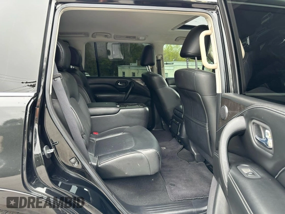 2021 Infiniti QX80 Premium Select with VIN JN8AZ2AF6M9718439, listed as a Copart auction lot 55782665 with 70,168 mi miles and Clean Title. Bid and sale history available at DreamBid. Image 7.