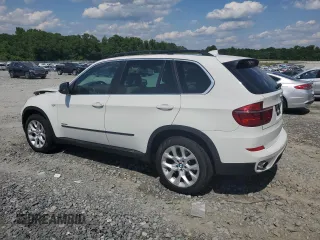 2013 BMW X5 xDrive35i z VIN 5UXZV4C52D0G56473, wystawiony jako Copart lot #56563345 z przebiegiem 156 884 mil mil oraz Szkoda całkowita • Salvage title. Historia ofert i sprzedaży dostępna na DreamBid. Obrazek 2.