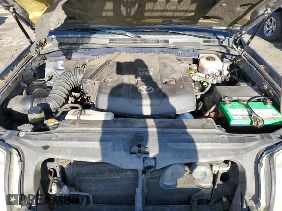 2003 Toyota 4Runner SR5 with VIN JTEBU14RX30011874, listed as a Copart auction lot 55319735 with 187,998 mi miles and Clean Title. Bid and sale history available at DreamBid. Image 12.