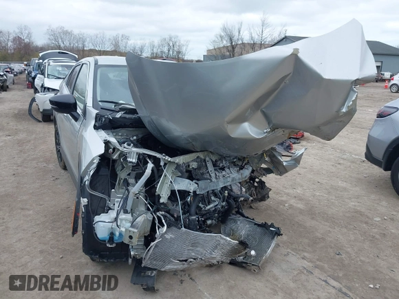 2024 Mitsubishi Eclipse Cross LE z VIN JA4ATVAA2RZ013660, wystawiony jako IAAI lot #41999234 z przebiegiem Nie podano mil oraz . Historia ofert i sprzedaży dostępna na DreamBid. Obrazek 6.