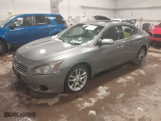 2009 Nissan Maxima 3.5 SV w/Sport Pkg with VIN 1N4AA51E69C812137, listed as a IAAI auction lot 41934002 with 220,804 mi miles. Bid and sale history available at carsss.com. Image 2.
