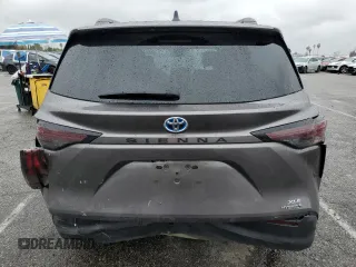 2023 Toyota Sienna XLE with VIN 5TDJRKEC1PS172117, listed as a Copart auction lot 49288195 with 44,109 mi miles and Salvage Title. Bid and sale history available at carsss.com. Image 6.