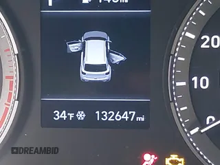2021 Hyundai Venue Denim z VIN KMHRC8A38MU098601, wystawiony jako IAAI lot #41475810 z przebiegiem 132 647 mil mil oraz . Historia ofert i sprzedaży dostępna na DreamBid. Obrazek 15.